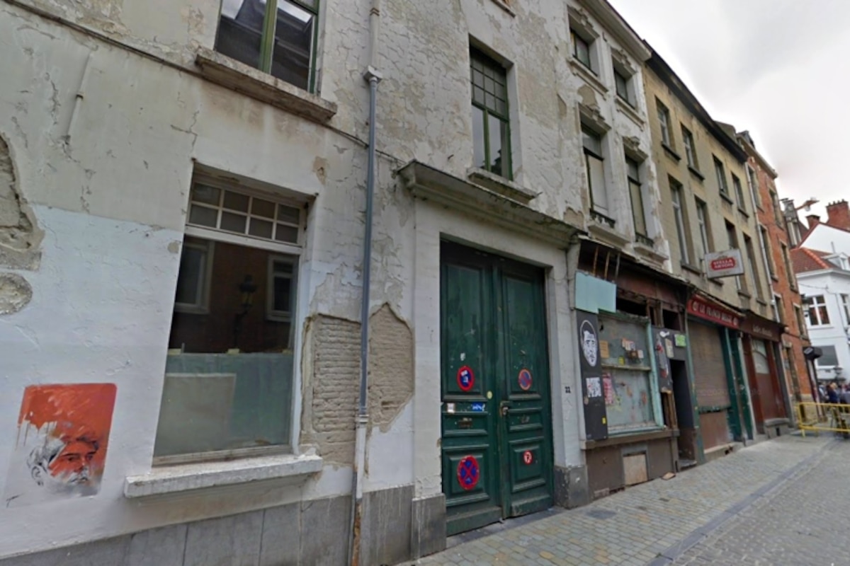 Cette ancienne épongerie est l’un des derniers chancres près de la Grand-Place: la Ville l’achète